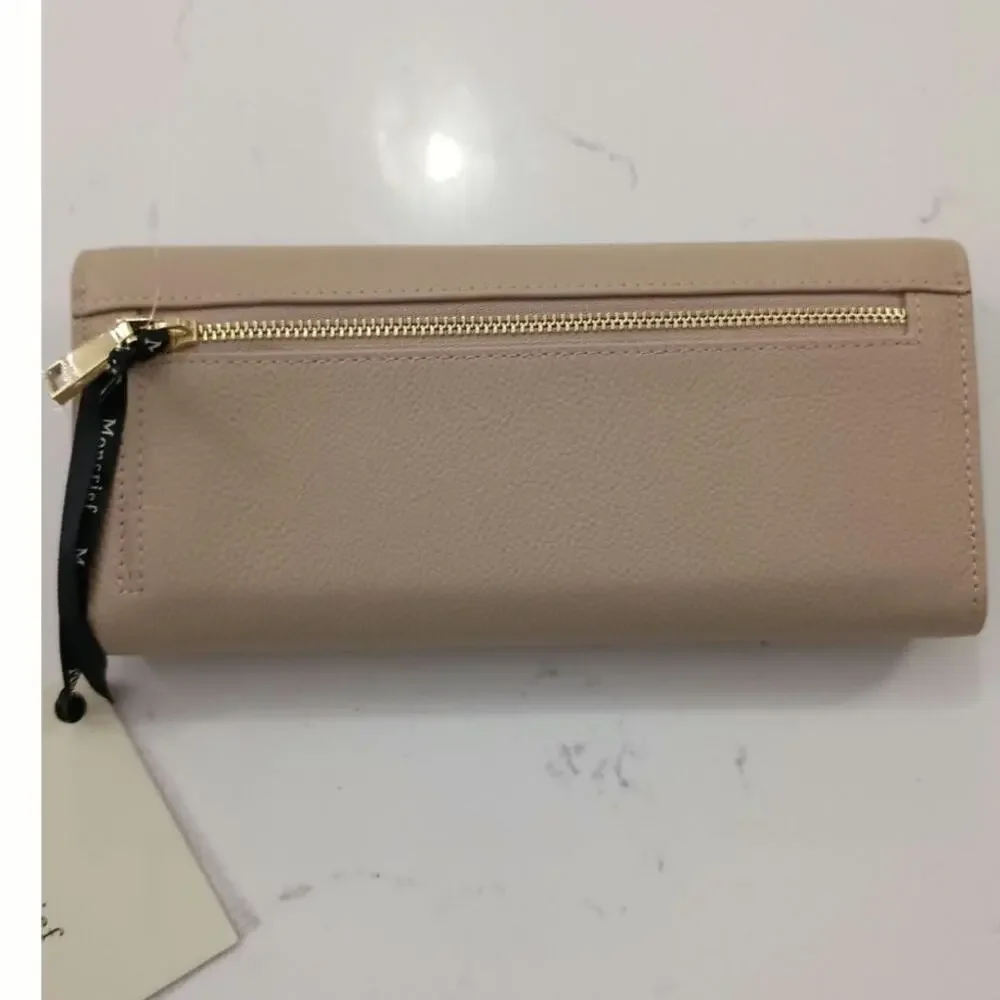 NWT Moncrief London Tillie luxury Italian leather wallet, Sesame. MSRP $360